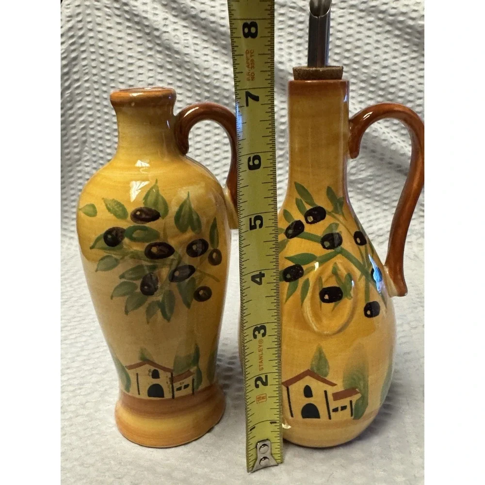 Vintage Pfaltzgraff Olive Grove Oil & Vinegar Jars w/drizzle‎ Spout RARE